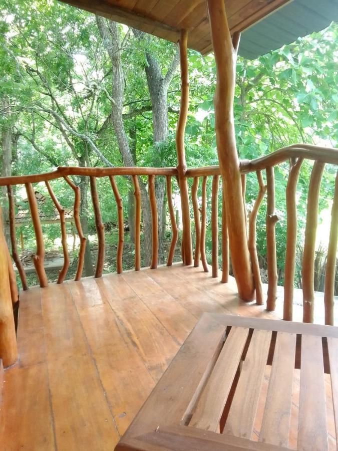 Thought Blooming Hotel Udawalawe Kültér fotó